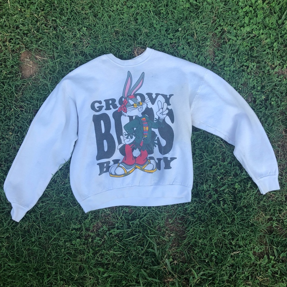 Vintage “groovy bugs bunny” crew neck